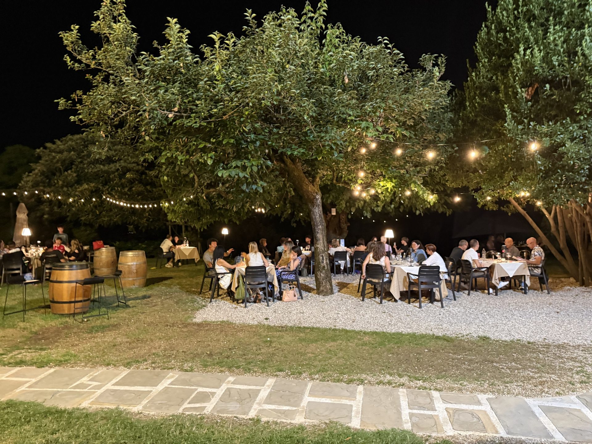 cena in giardino